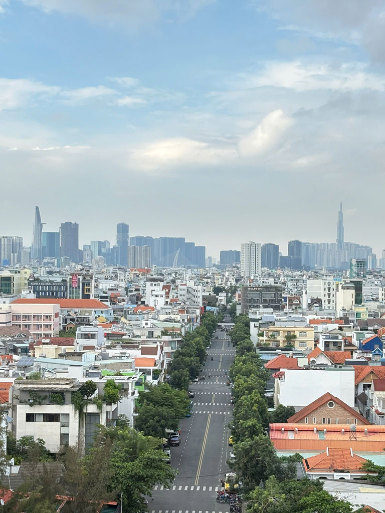 Bán Căn Hộ Sky Garden 3 Lầu Cao View Sông Q1 Bitexco